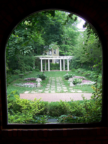 Columbus Ohio Kelton House Museum And Garden Photo Picture Image