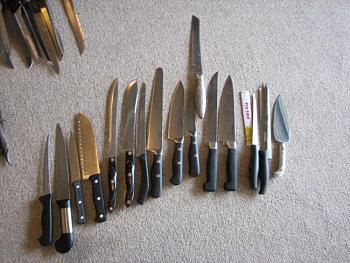 I'll bet that you don't collect "kitchen knives"....I DO! Check mine!-img_0974.jpg
