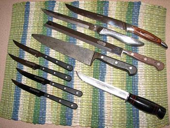I'll bet that you don't collect "kitchen knives"....I DO! Check mine!-knives-%2415-box-5-.jpg