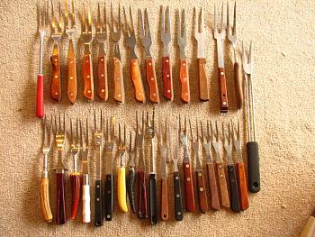 I'll bet that you don't collect "kitchen knives"....I DO! Check mine!-img_5103.jpg
