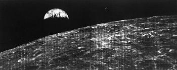 This Day In History-800px-first_view_of_earth_from_moon.jpg