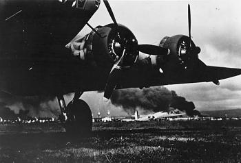 American Civilians killed on December 7, 1941-boeing-b-17d-pearl-harbor-dec.-7-1941.jpg
