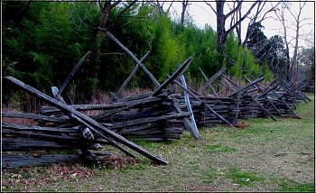 random pictures from your camera-fence-atcolonial-williamsburg.jpg