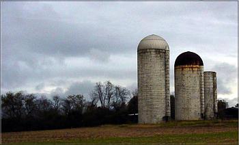 random pictures from your camera-silos-route-5.jpg