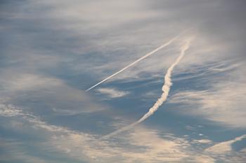 Contrails or Chem-Trails......what do you think?-img_3454.jpg